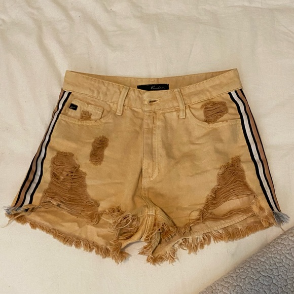 Pants - Yellow jean shorts distressed